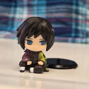 Demon Slayer: Kimetsu no Yaiba Giyu Tomioka Figurine